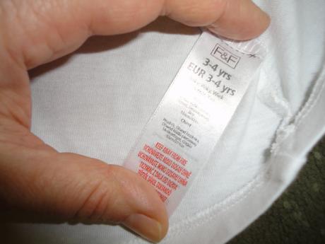 S nápisom a ligot.srdcami aj ako č.110, f&f,104