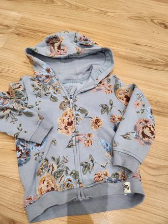 Next mikinka, next,110