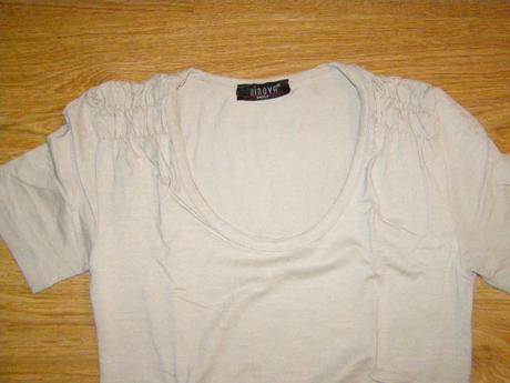 Bežové tričko, s