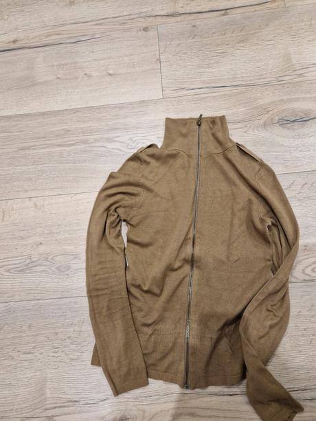 Zara svetrík          2+1zadarmo, zara,s