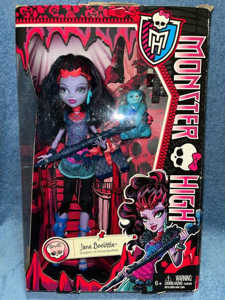 Monster high jane boolittle, 