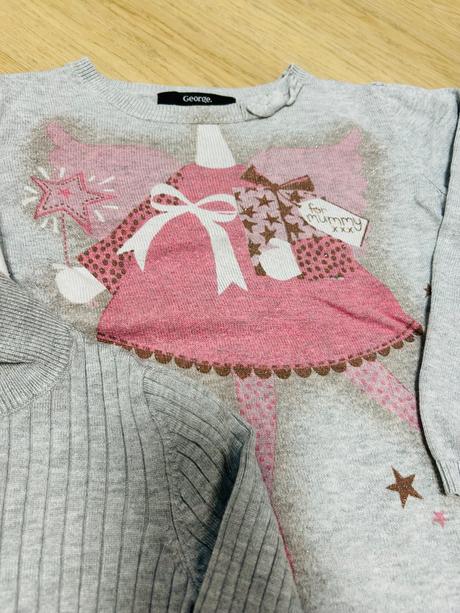 Dievcenska mikina c 110, 104