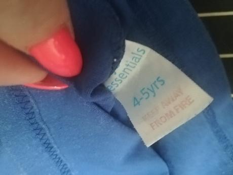 S podareným nápisom, 110