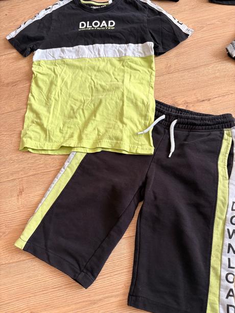 Mix oblečenia 134/140, 122–134