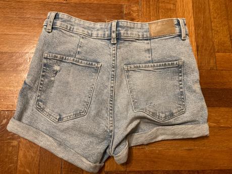 Sortky 36, bershka,36