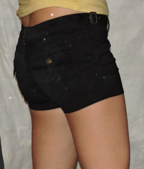 Čierne krátke nohavice mierne elastické, gate,s