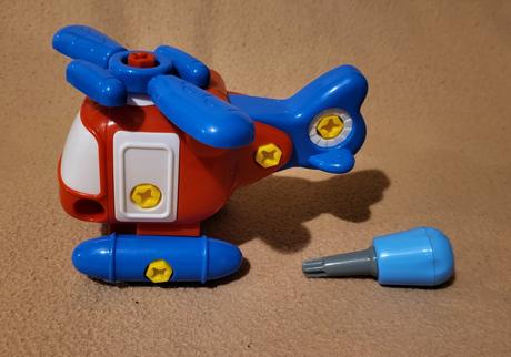 Lietadielko na skrutkovanie, 