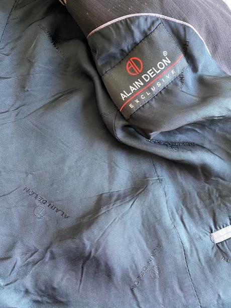 Pansky oblek alain delon, 52