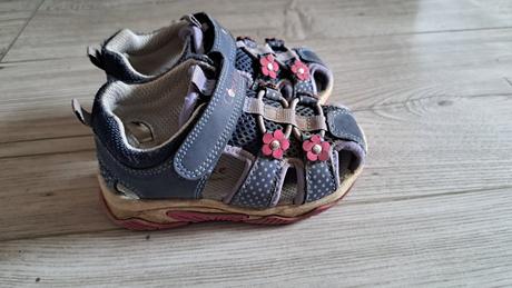 Sandálky, cupcake,21