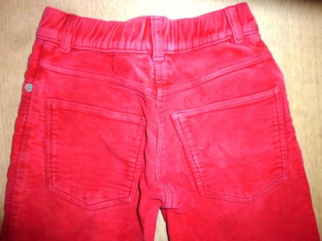 Cervene nohavice, marks & spencer,104