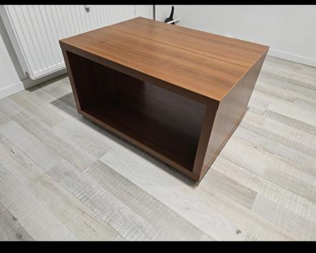Pokovka ikea klippan + stolík zdarma, 