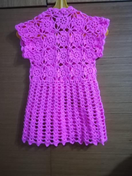 Detská háčkovaná vestička 15, 110