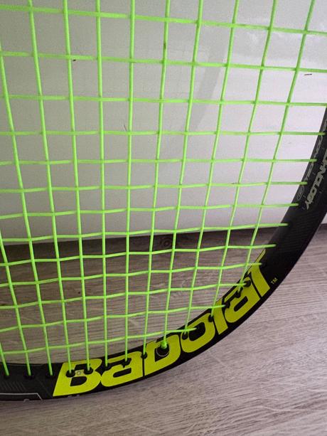 Raketa babolat vypletená, babolat