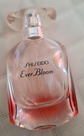 Parfém shiseido ever bloom,
