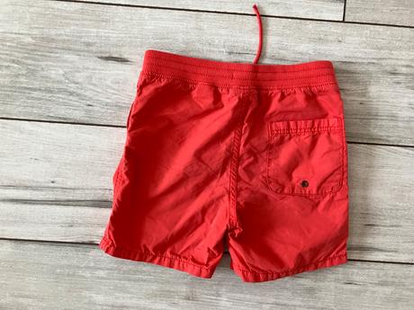 Šortky, zara,104