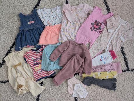 Balík dievčenského oblečenia, 68–80