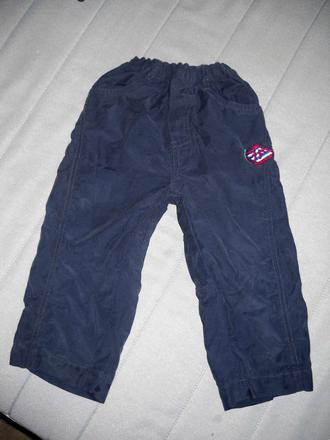 Tmavomodré zateplené gate, 86