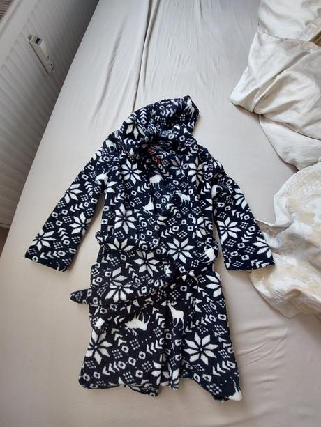 Župan, abercrombie&fitch,104