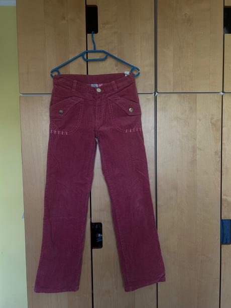 Zateplené menčestráky, lusa,158