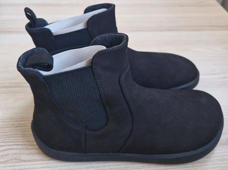 Be lenka entice neo - matt black 42, be lenka,42