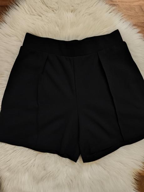 Dámske štýlové kraťasy, h&m,s