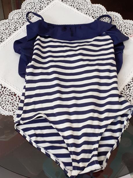 Cele dievcenske modrobiele plavky, zara,128