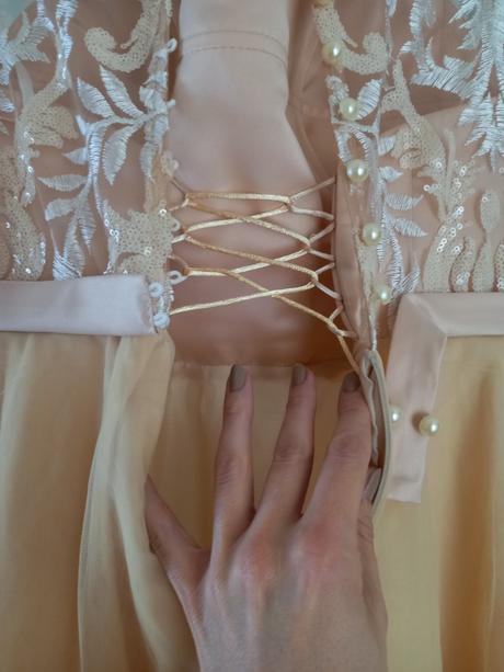 Spoločenské/ svadobné šaty, 38