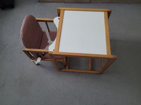 Stolička na kŕmenie 2v1,