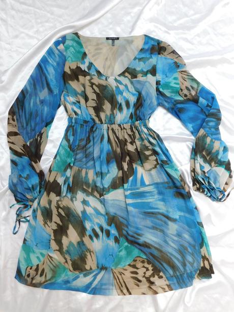 Luxusne velmi pekne šaty, 40