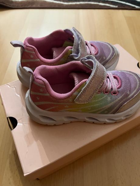 Blikajuce tenisky, graceland,25