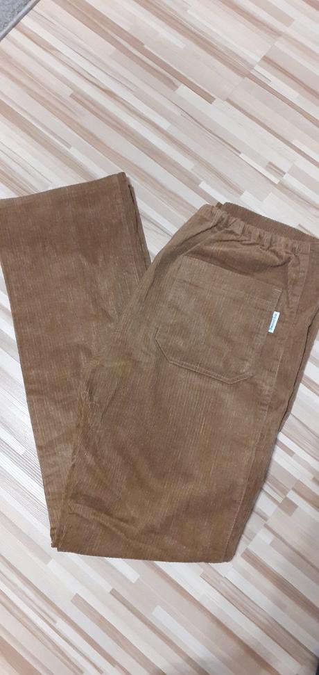 Tehotenské mencestrove nohavice, 38