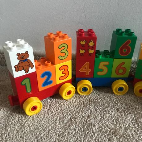 Lego duplo - vlacik circus, 