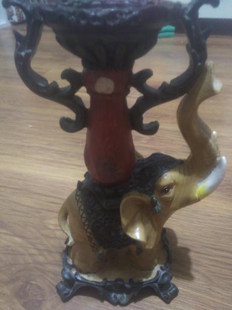 Sloník na sviečku, 