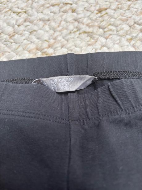 Trojstvrtove legíny lindex, lindex,134