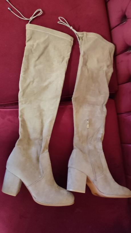 Čižmy nad kolená, 40