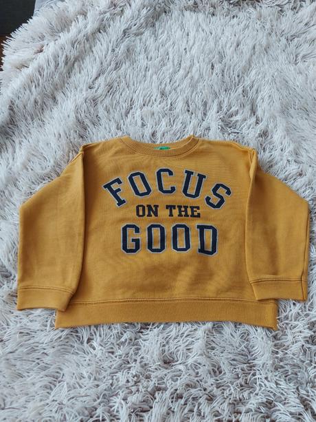 Krásna dievčenská mikina značky benetton, benetton,104