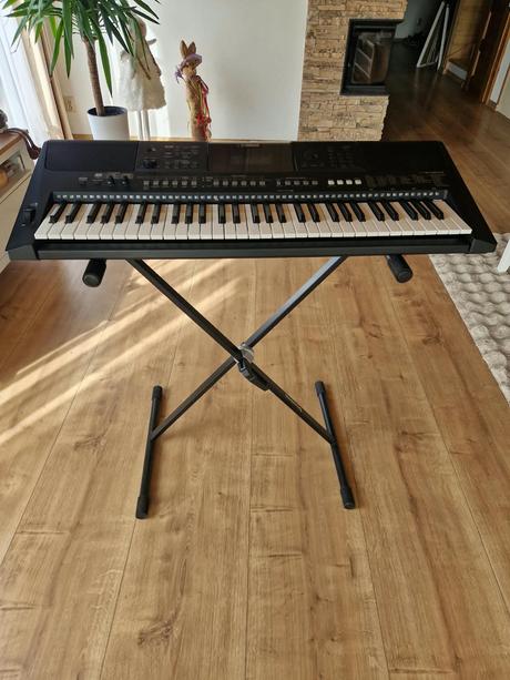 Keyboard yamaha,