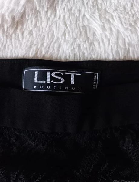 Krajkové kokteilové šaty, m