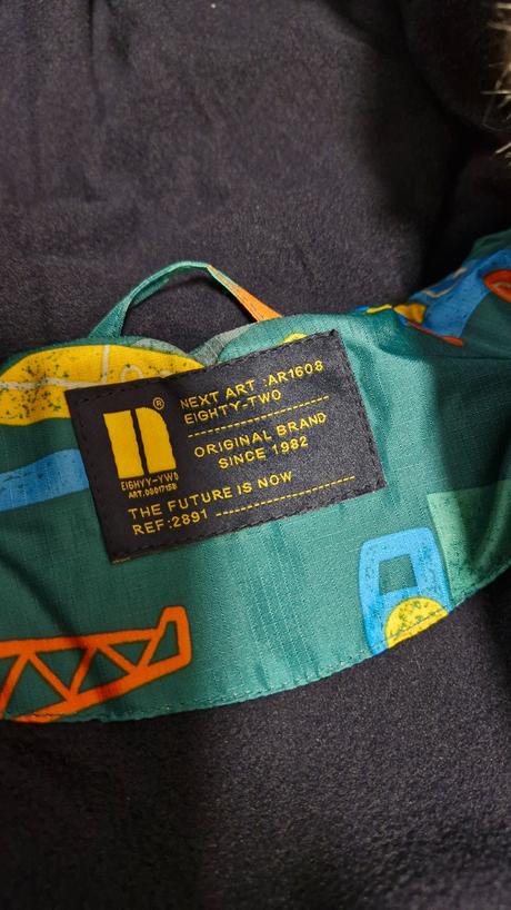 Next overal, next,122