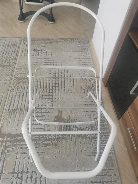 Stojan na detskú vaničku, 