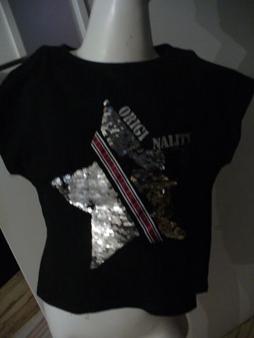 Tričko s meniacimi flitrami 134, 134