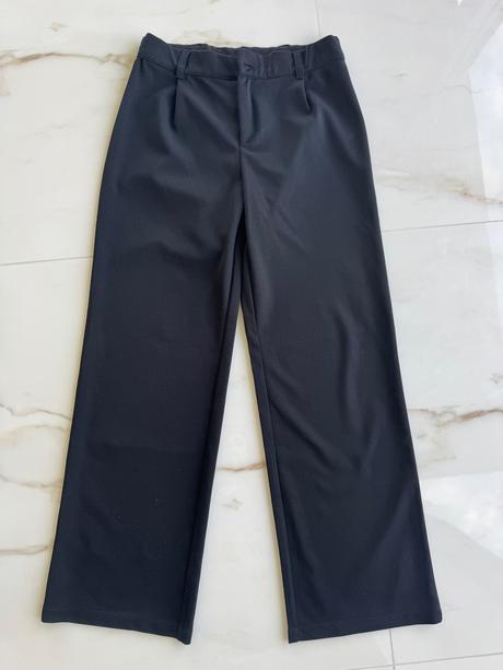 Elegantné čierne nohavice, terranova,140