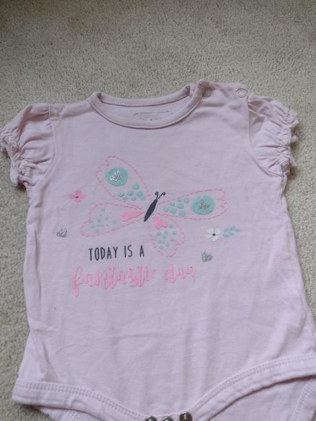 Body s krátkym rukávom, 68