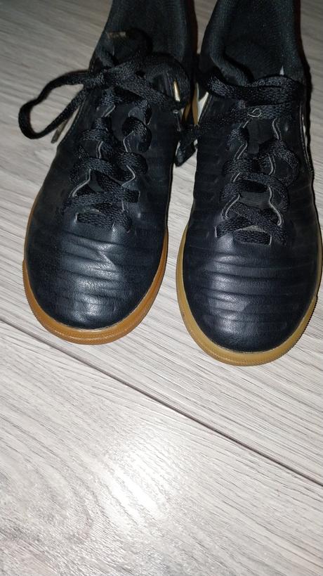 Kopačky 33 halovky, nike,33