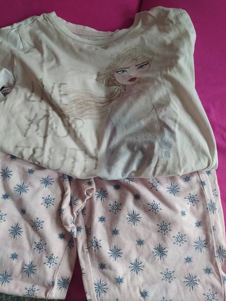 Pyzamko, reserved,134