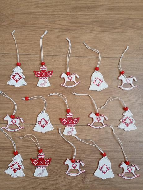 Drevené vianočné ozdoby -top stav, 