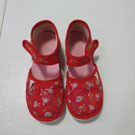 Papucky, mld,19