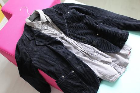 Znackova edc kosela s kravatou, modry pasik , esprit,xs