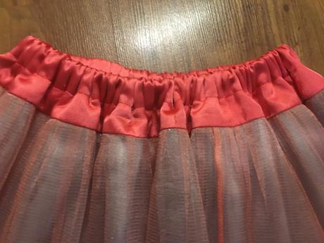 Sukňa a tričko, 128