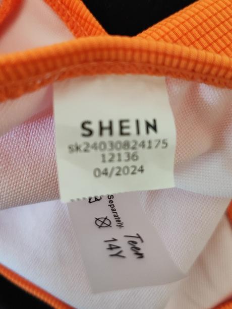 Dievčenské plavky s vysokým pásom, 170